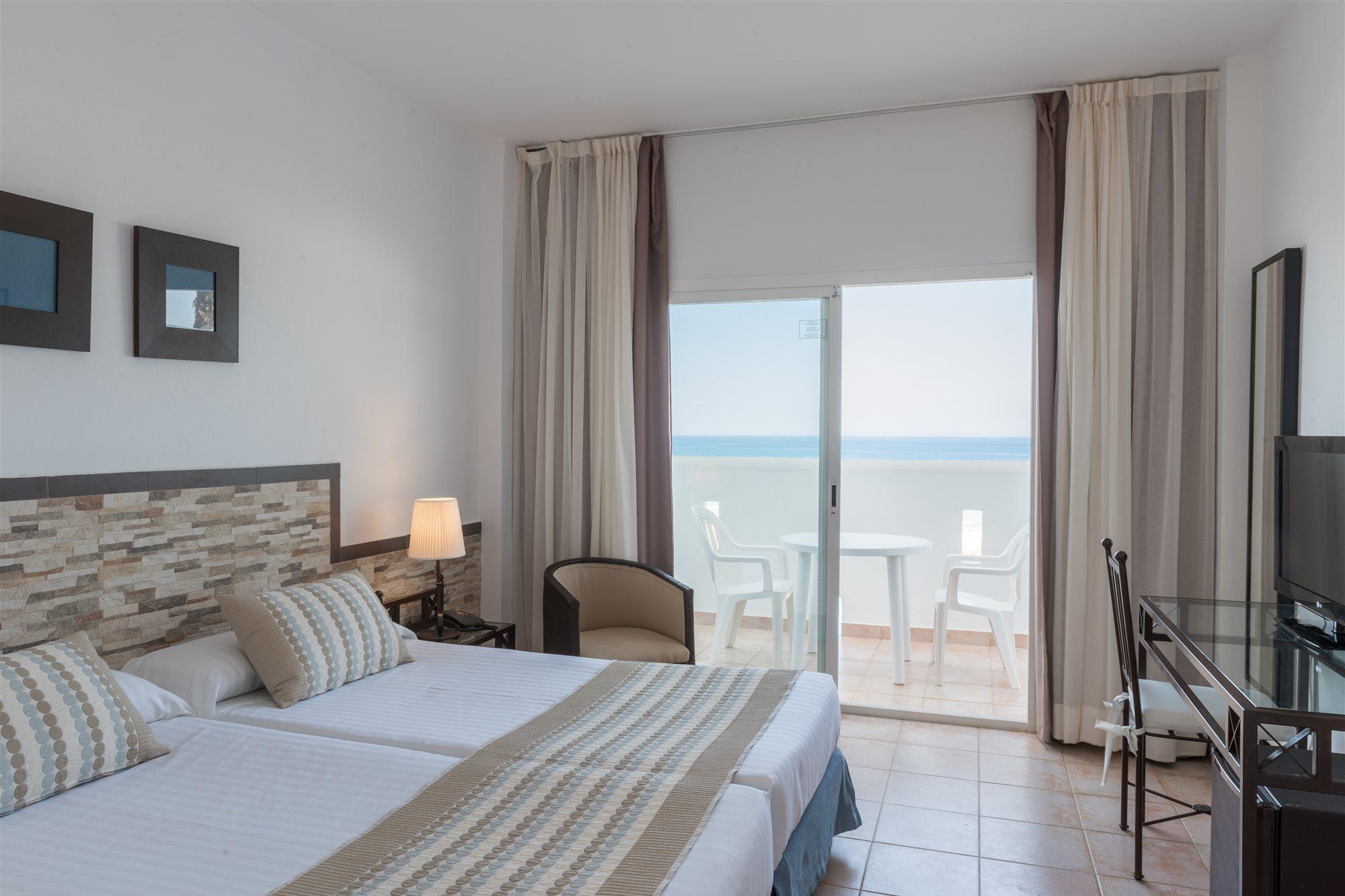 Fergus Conil Park Otel Conil De La Frontera Dış mekan fotoğraf